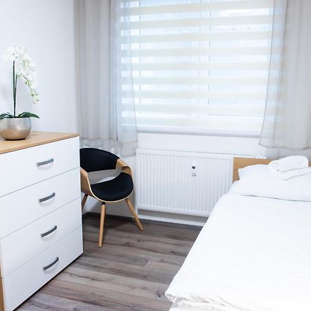 Zim-Let Lipno Apartment Frymburk Bagian luar foto
