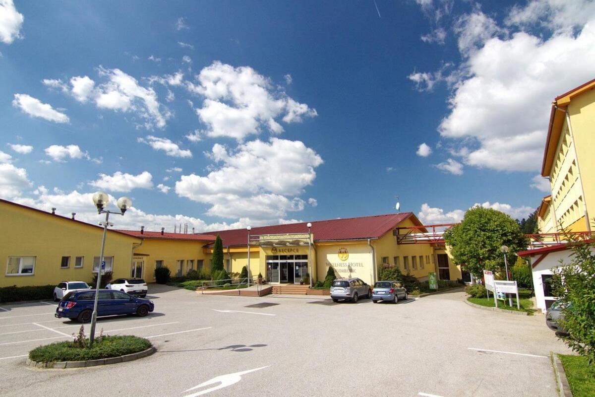 Zim-Let Lipno Apartment Frymburk Bagian luar foto