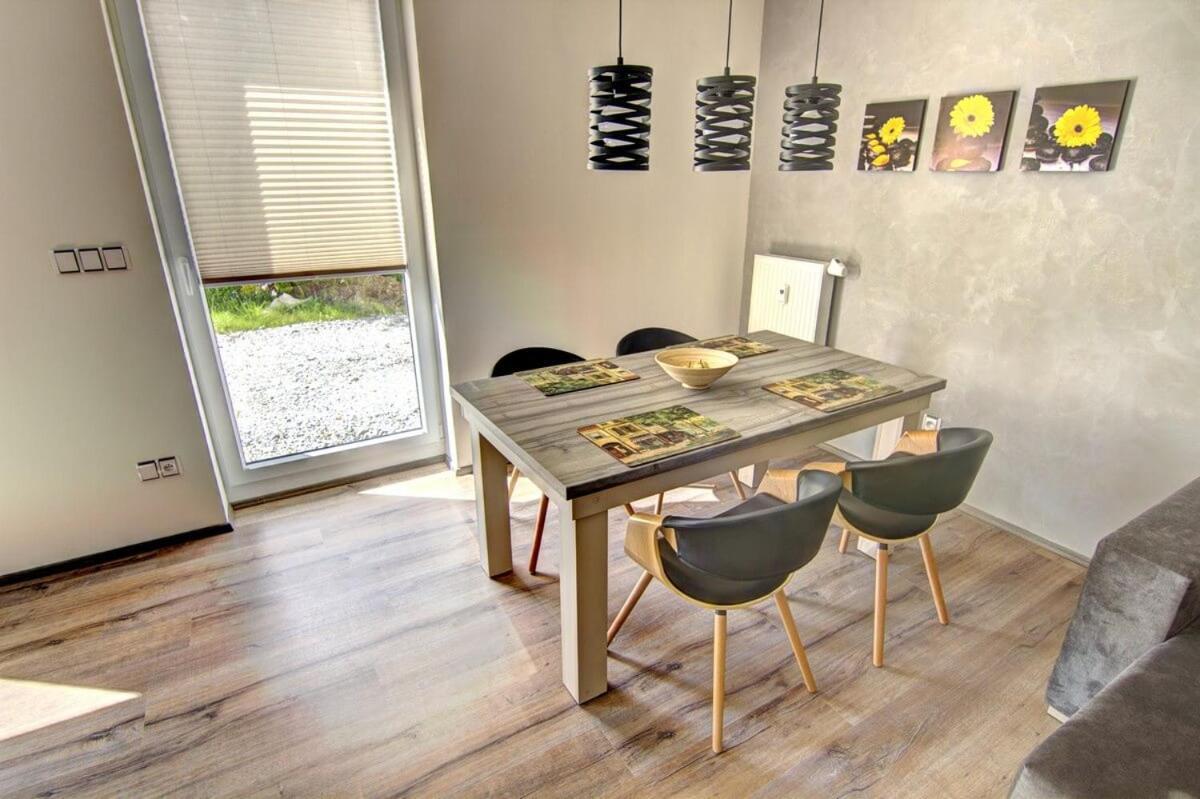 Zim-Let Lipno Apartment Frymburk Bagian luar foto